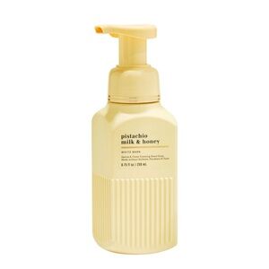 Bath & Body Works Pistachio Milk & Honey Gentle & Clean Foaming Hand Soap